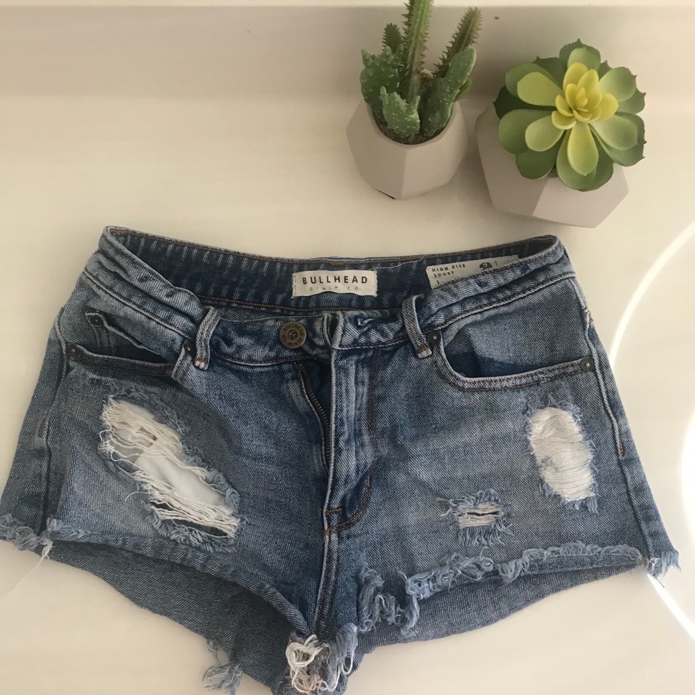Bullhead shorts